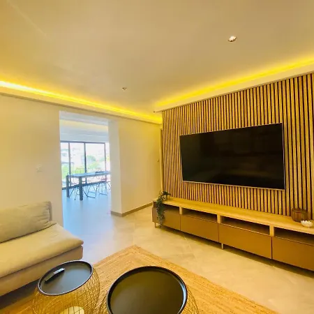 Duplex 120m2 Terrasse Vue Sur * Nîmes