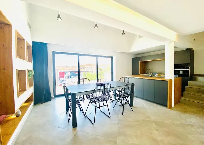 Διαμέρισμα Duplex 120m2 Terrasse Vue Sur